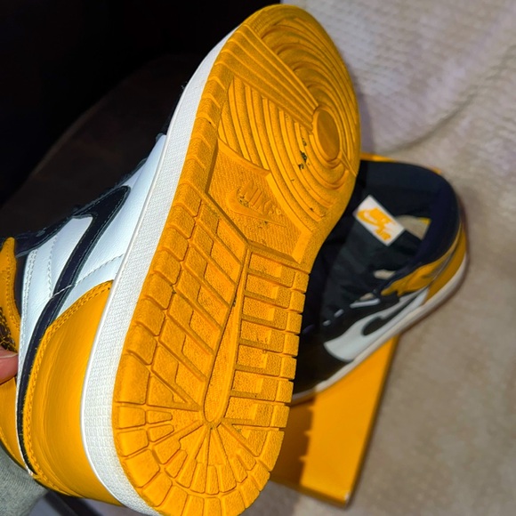 🚕 Air Jordan Retro 1’s - HIgh OG - “TAXi’s” - (9) 🚕 - Picture 8 of 10